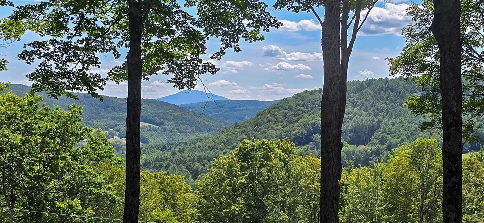 Unit for sale at 22 Golf View, Hartford, VT 05059