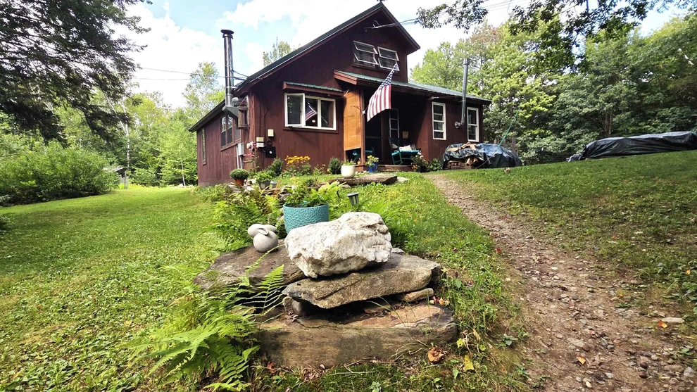 Unit for sale at 62 Heino, Acworth, NH 03601