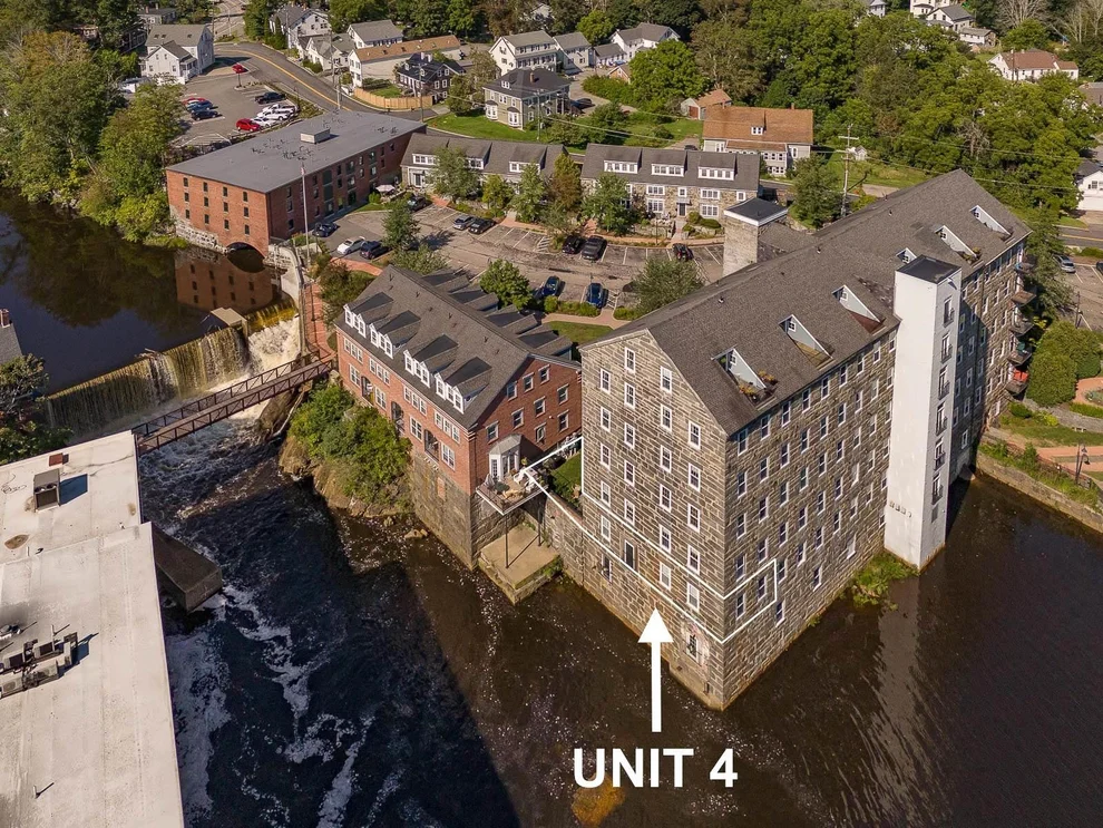Unit for sale at 6 Bay, Newmarket, NH 03857