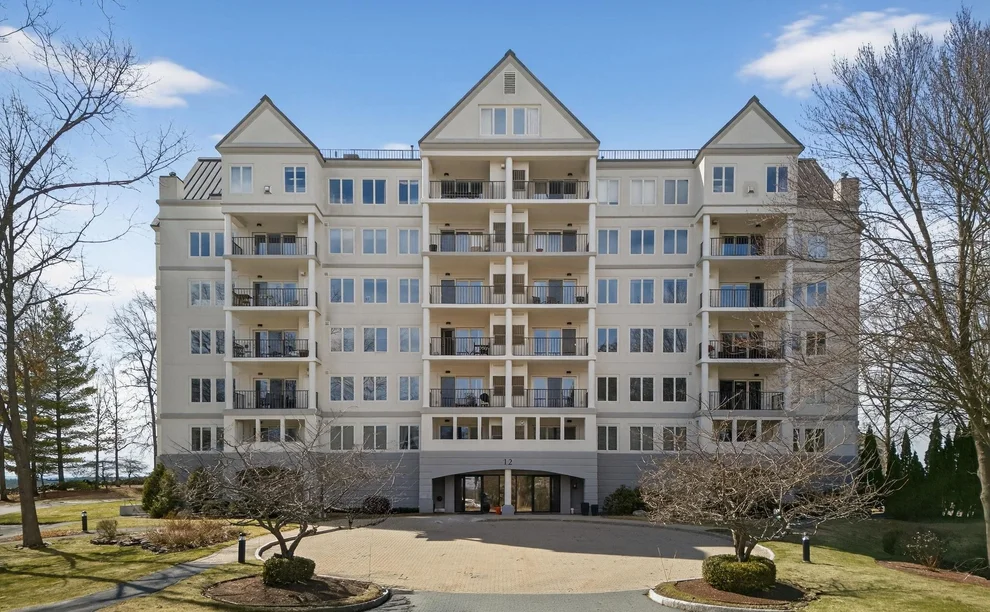 Unit for sale at 12 Mountain Laurels, Nashua, NH 03062