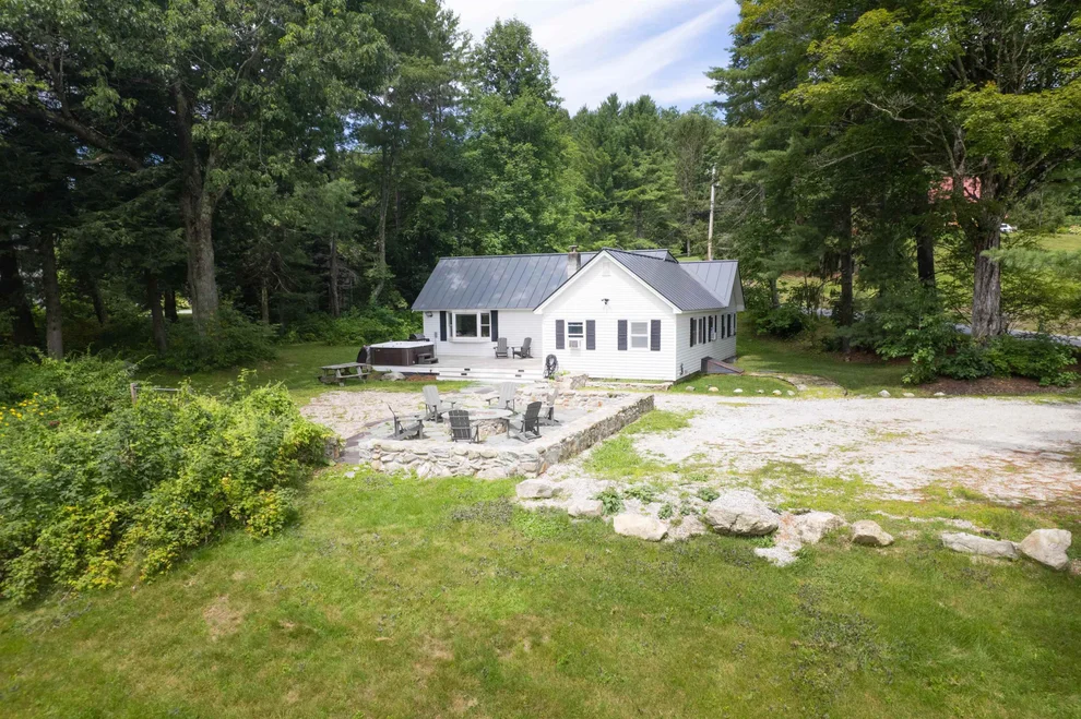 Unit for sale at 741 Journeys End, Mendon, VT 05701