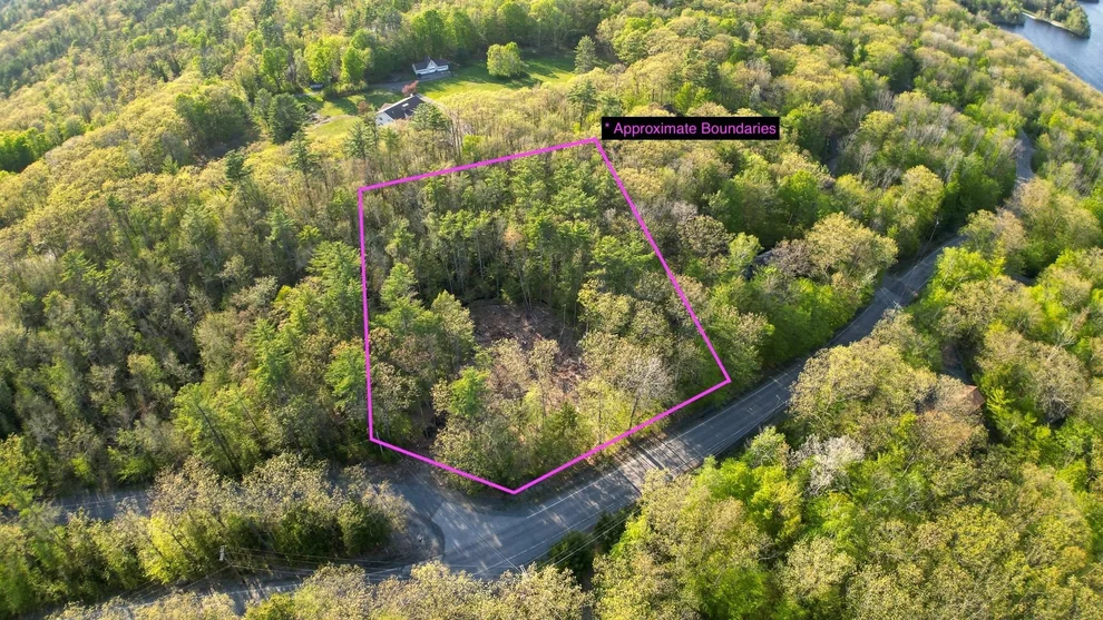 Unit for sale at 7 Double Diamond, Grantham, NH 03753