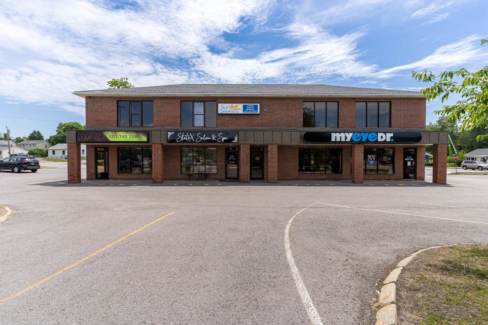 Unit for sale at 827 Central, Dover, NH 03820