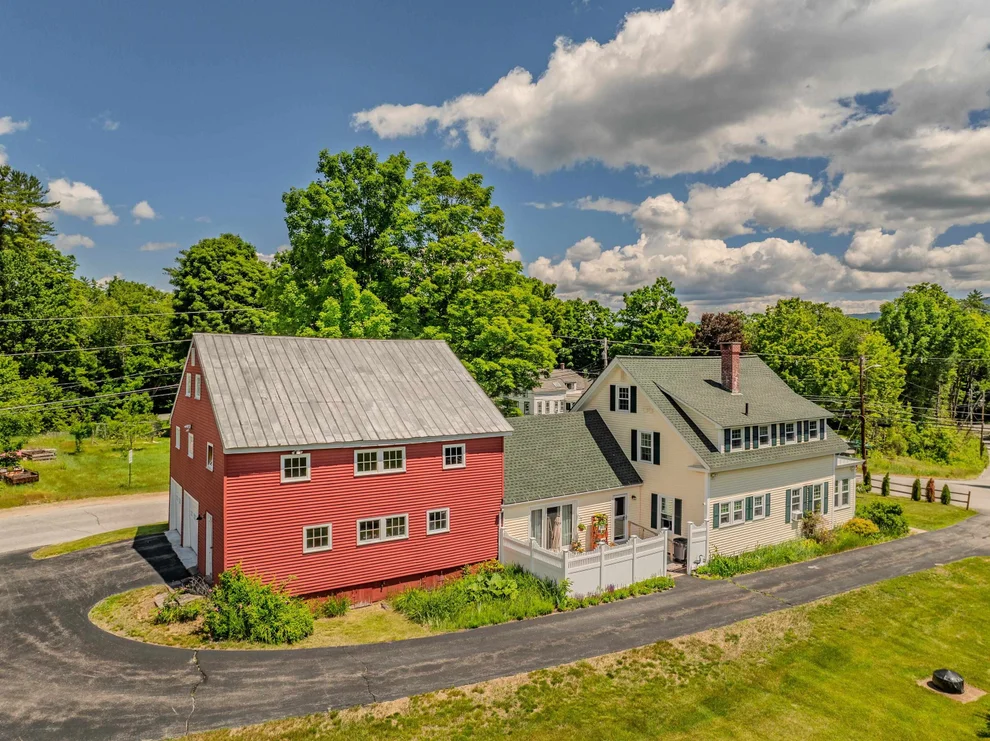 Unit for sale at 2 Thurlow, Plymouth, NH 03264