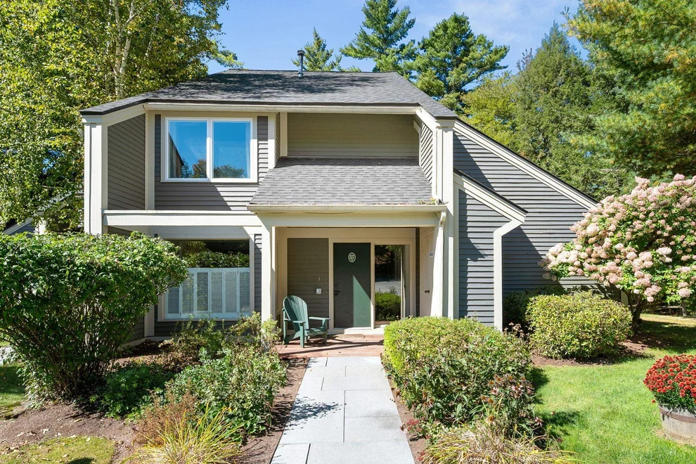 Unit for sale at 327 Topnotch, Stowe, VT 05672