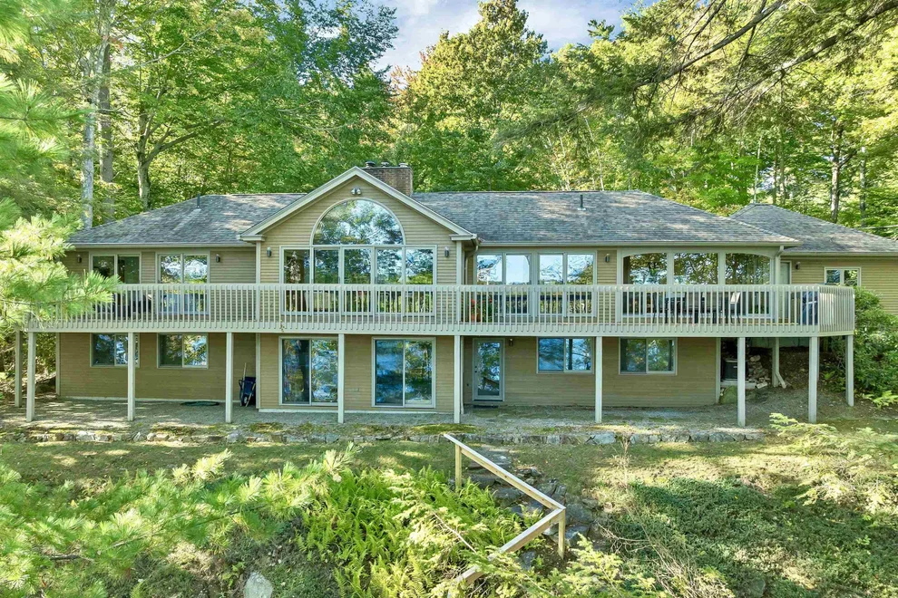 Unit for sale at 6 Wyanoke Gate, Wolfeboro, NH 03894