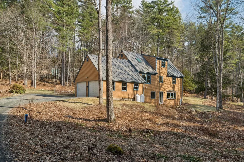 Unit for sale at 455 Hawk Pine, Norwich, VT 05055