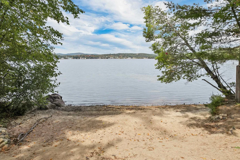 Unit for sale at 70 Pinnacle Park, Meredith, NH 03253