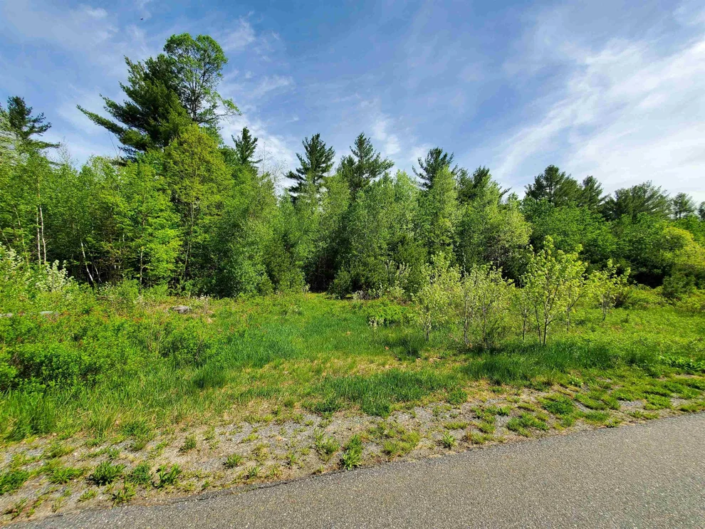 Unit for sale at Lot 8 Strawbrook, Canaan, NH 03741