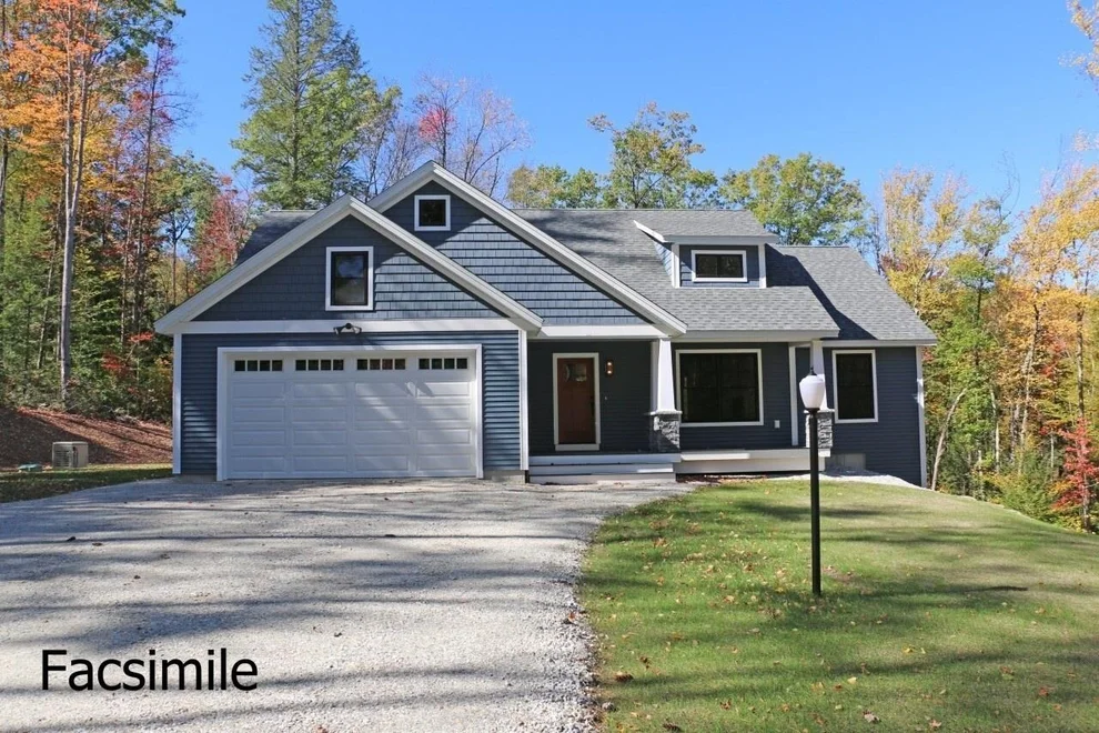 Unit for sale at 427 Grady, Pembroke, NH 03275