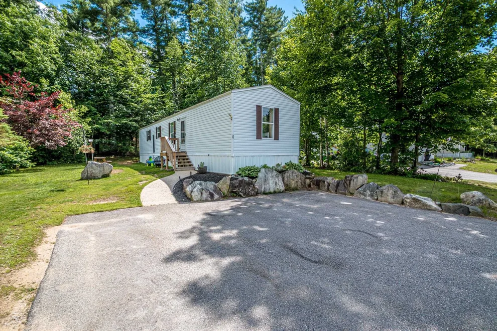 Unit for sale at 29 Tent, Conway, NH 03818