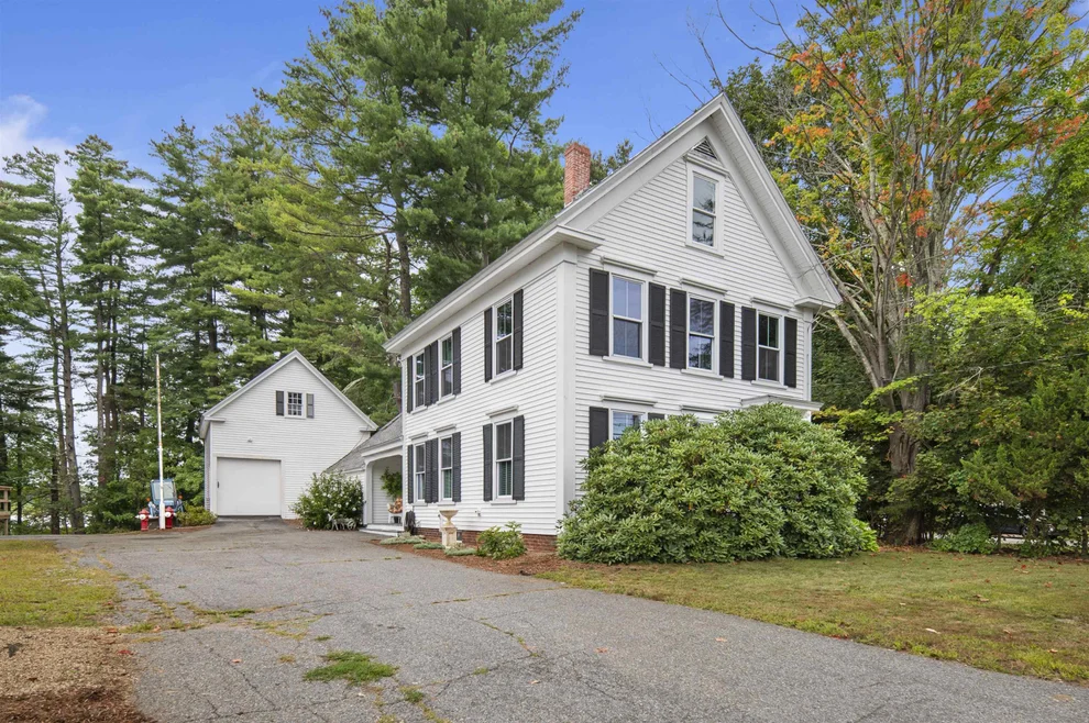 Unit for sale at 14 Church, Kingston, NH 03848