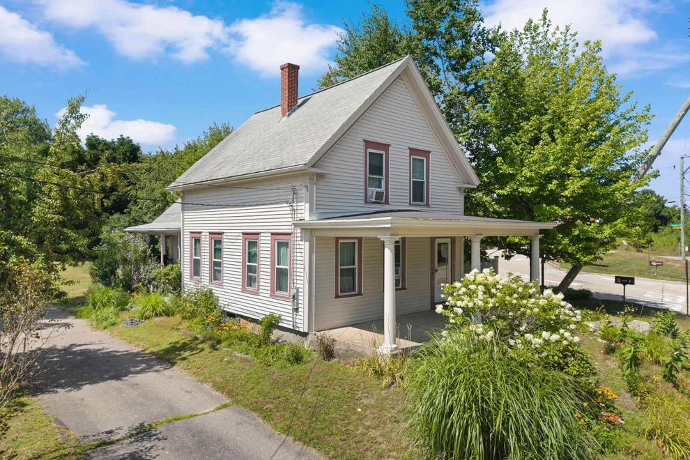Unit for sale at 114 Londonderry, Manchester, NH 03104