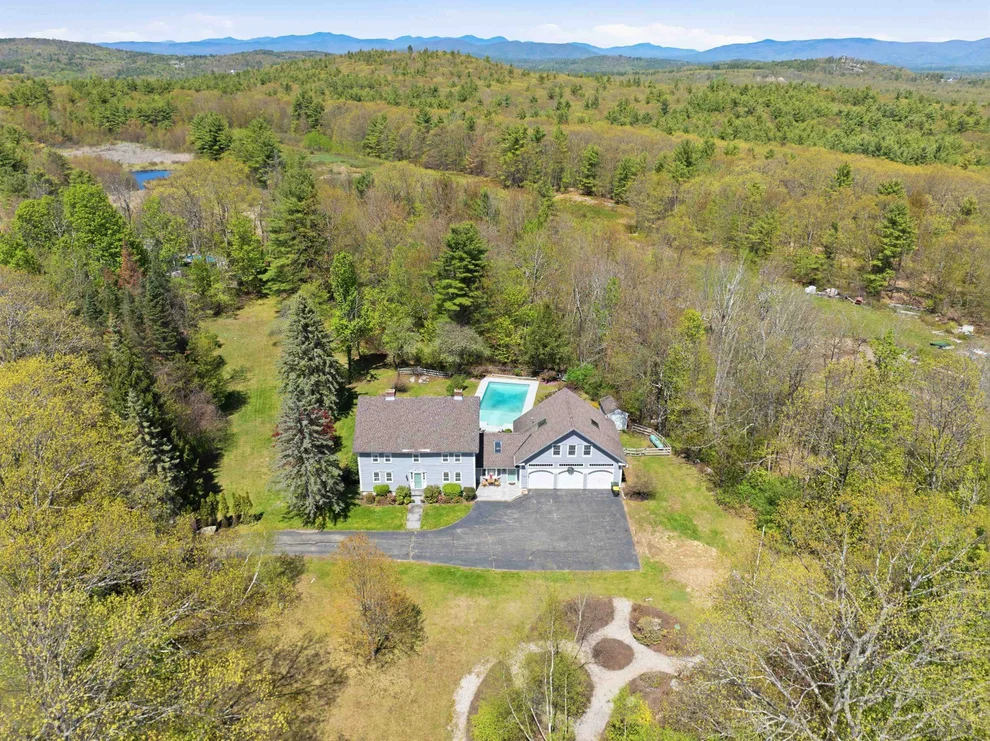 Unit for sale at 2671 Parade, Laconia, NH 03246