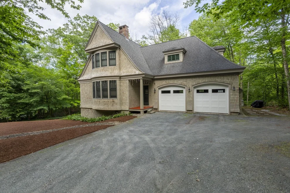 Unit for sale at 12 Fernwood, Grantham, NH 03753