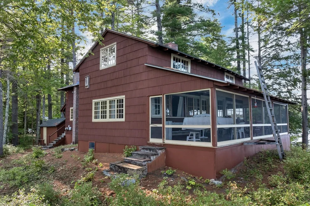 Unit for sale at 46 Laurel Island, Holderness, NH 03245