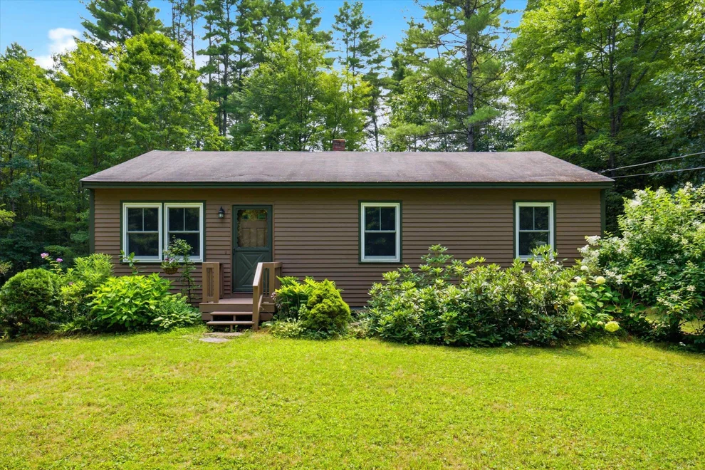 Unit for sale at 18 Goshen, Loudon, NH 03307