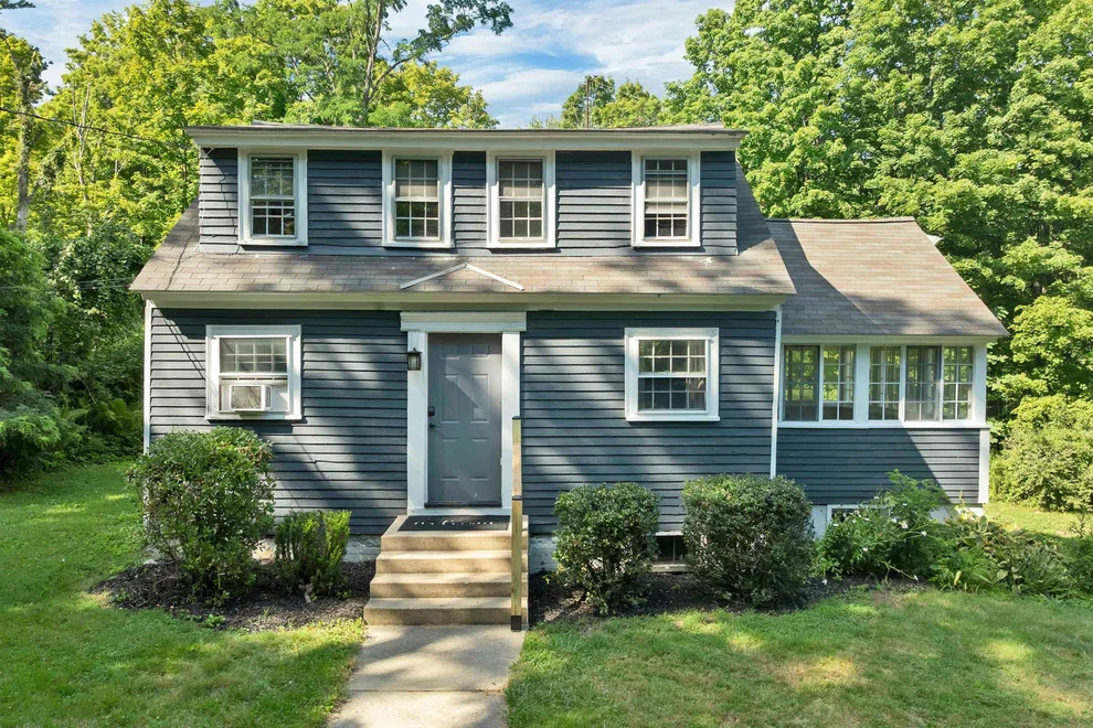 Unit for sale at 330 Hopkinton, Concord, NH 03301