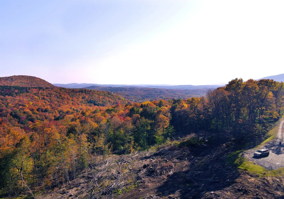 Unit for sale at 10 Overlook, Dover, VT 05356