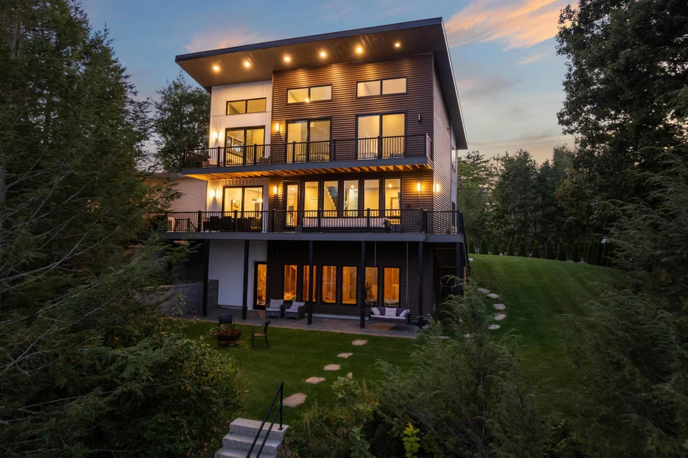 Unit for sale at 7 Loon Cove, Alton, NH 03810