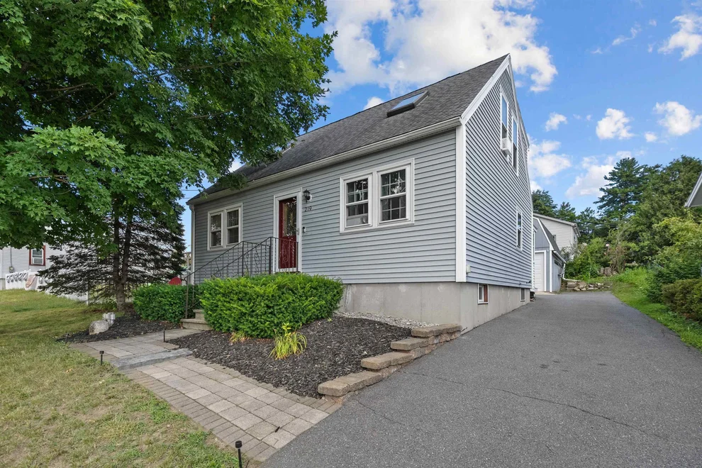 Unit for sale at 219 Rhode Island, Manchester, NH 03104