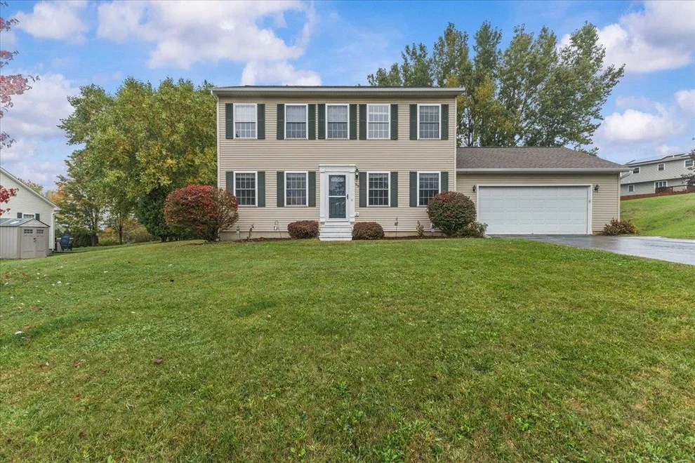 Unit for sale at 93 Hunting Ridge, Milton, VT 05468