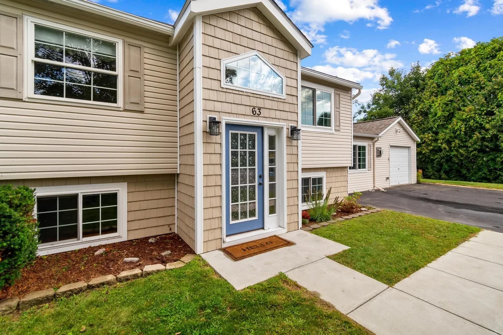 Unit for sale at 63 Andrea, Colchester, VT 05446