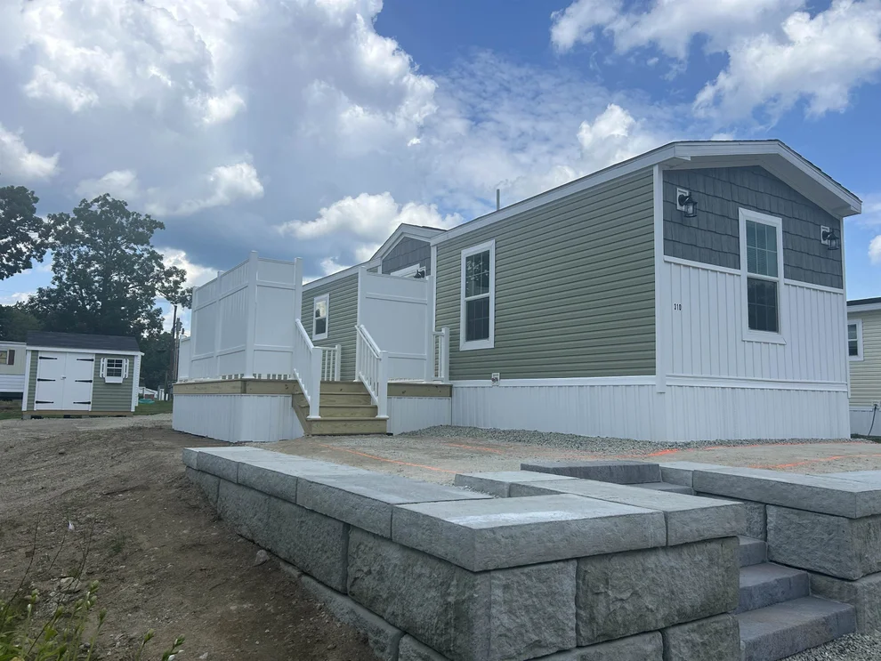 Unit for sale at 310 Sherwood, Somersworth, NH 03878