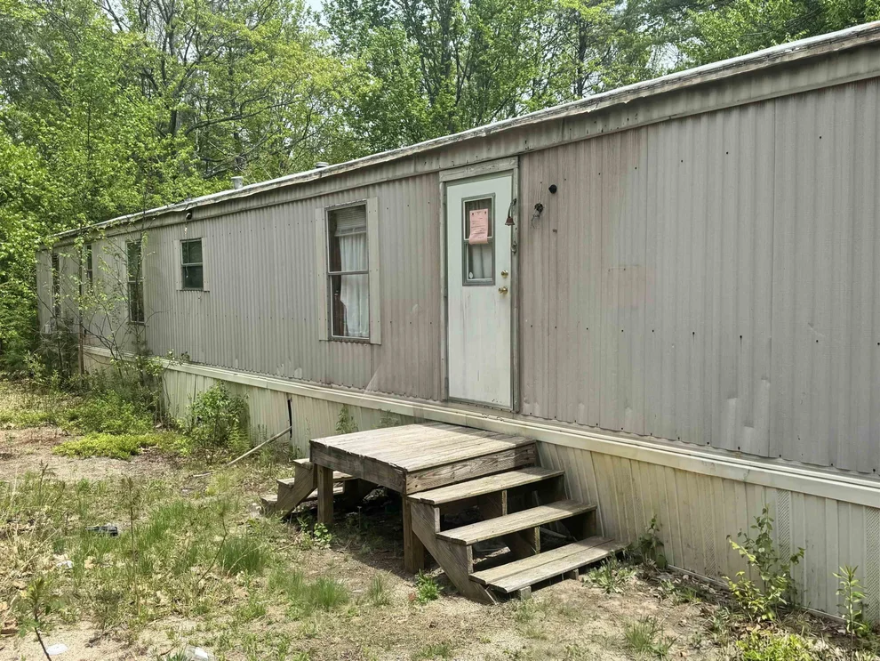 Unit for sale at 49 Stoneview, Ossipee, NH 03864