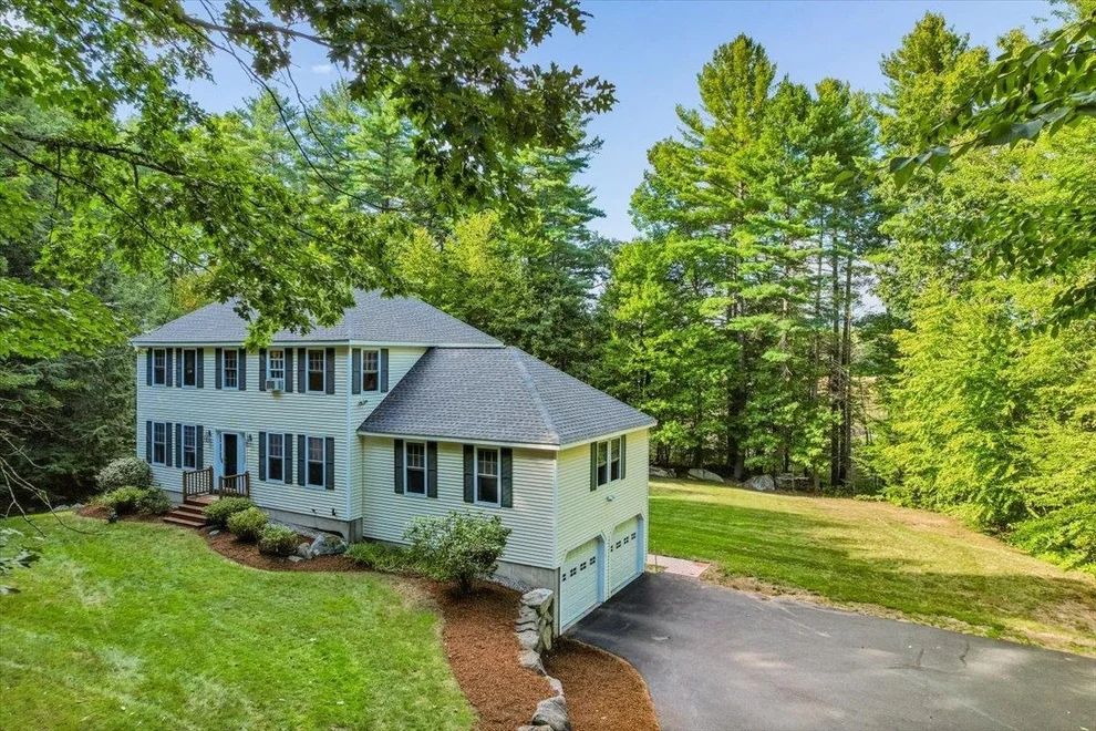 Unit for sale at 56 Old Fort, Dunbarton, NH 03046