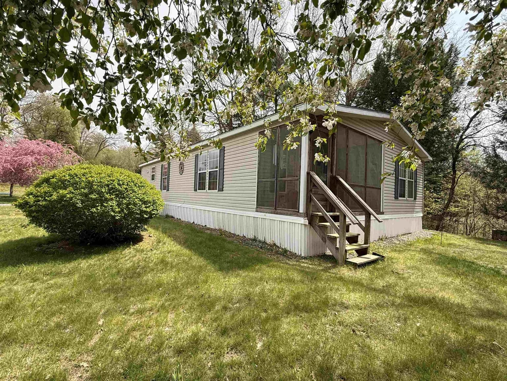 Unit for sale at 18 Lindy, Vernon, VT 05354