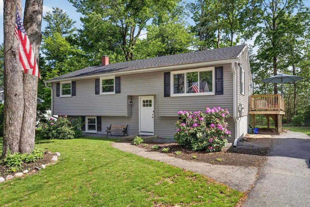 Unit for sale at 73 Valhalla, Milford, NH 03055