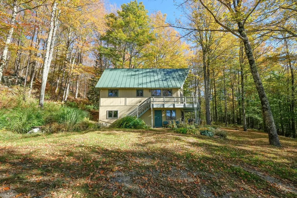 Unit for sale at 454 Edwin's Pond, Rochester, VT 05767