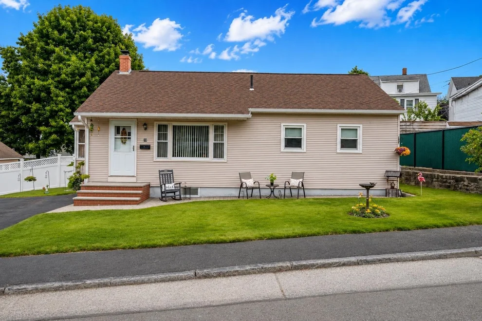 Unit for sale at 16 Lessard, Nashua, NH 03064