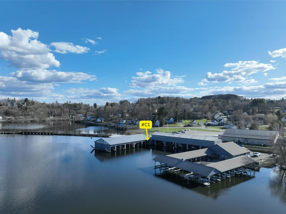 Unit for sale at 197 Farrants, Newport City, VT 05855