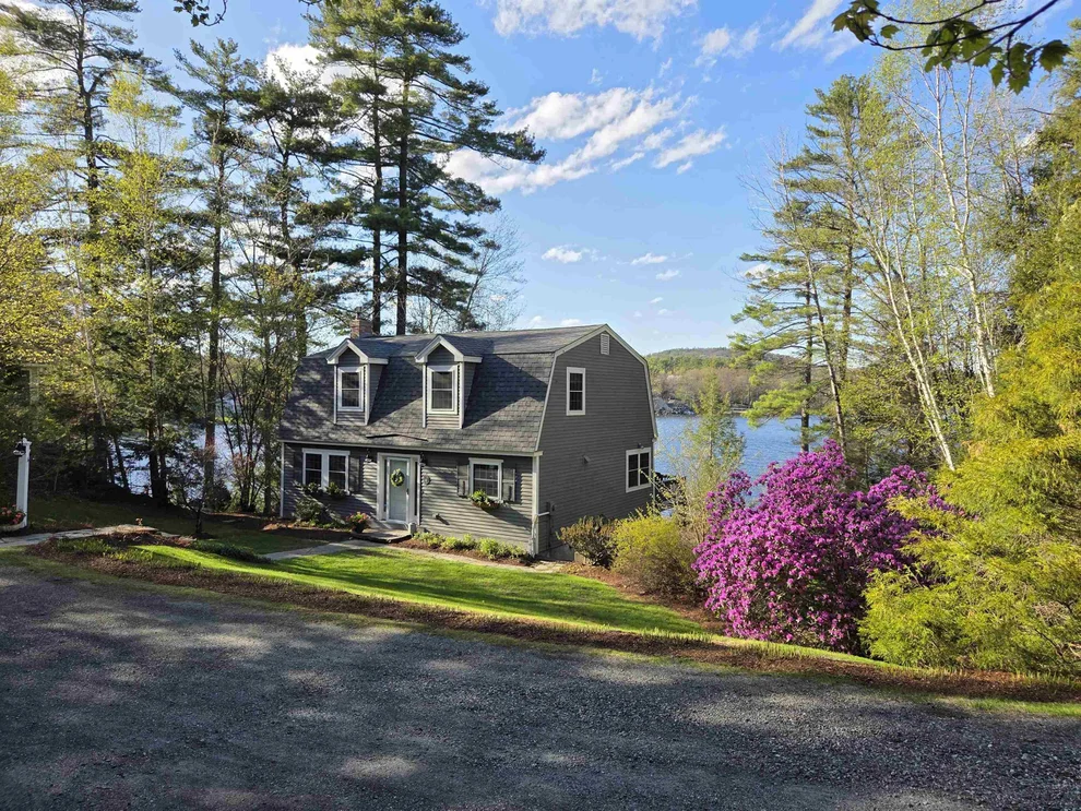 Unit for sale at 93 Algonquin, Enfield, NH 03748
