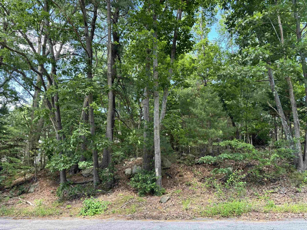 Unit for sale at 85 Noble, Somersworth, NH 03878