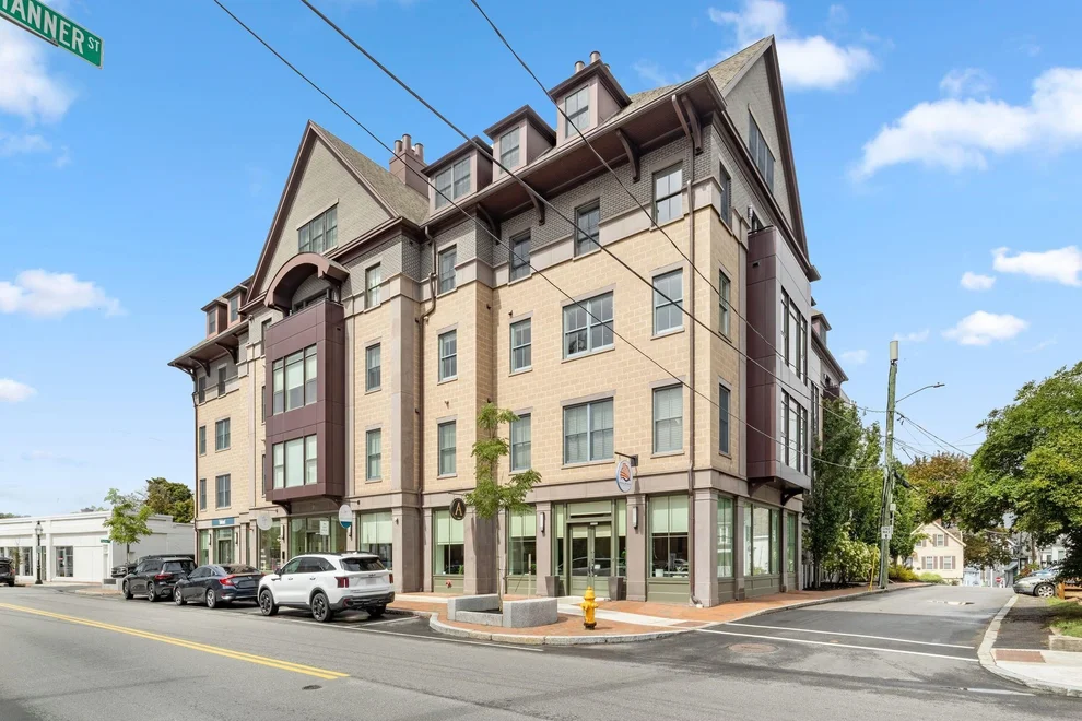 Unit for sale at 51 Islington, Portsmouth, NH 03801