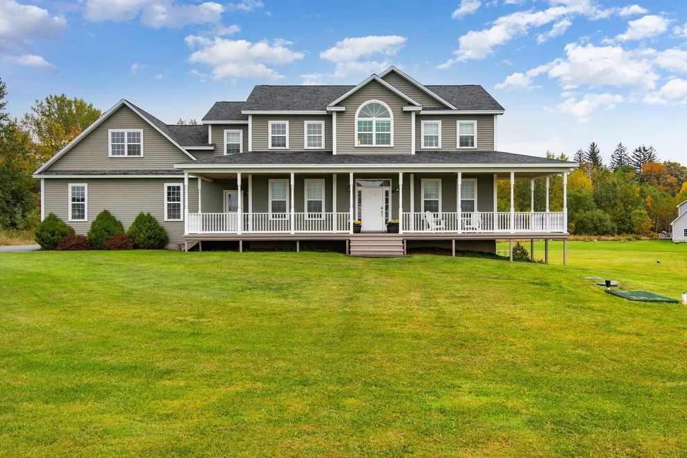 Unit for sale at 8 Meadow View, St. Albans Town, VT 05478