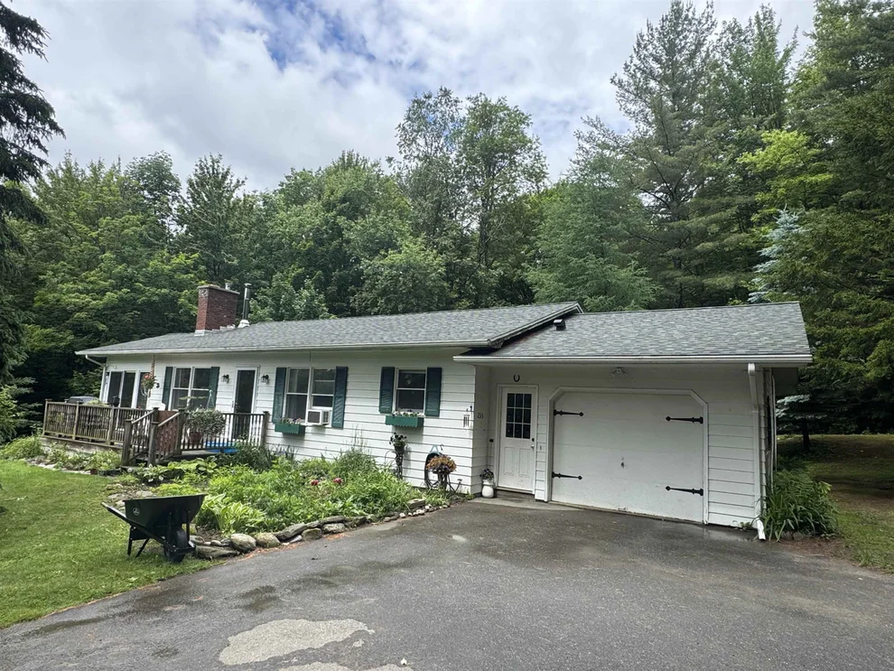 Unit for sale at 233 N Hill, Westfield, VT 05874