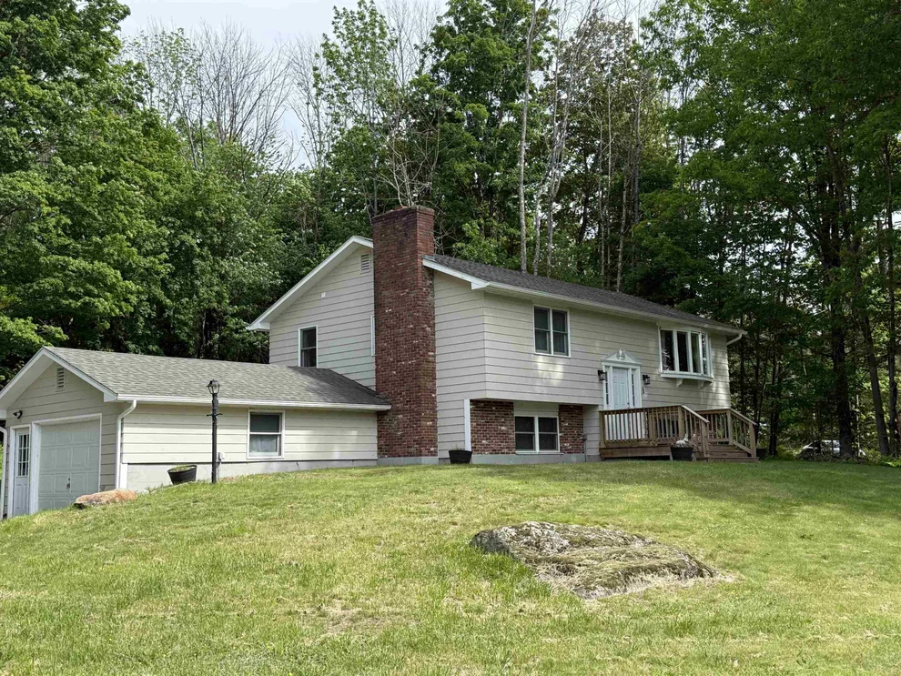 Unit for sale at 1 Robin Acres, Wolfeboro, NH 03894