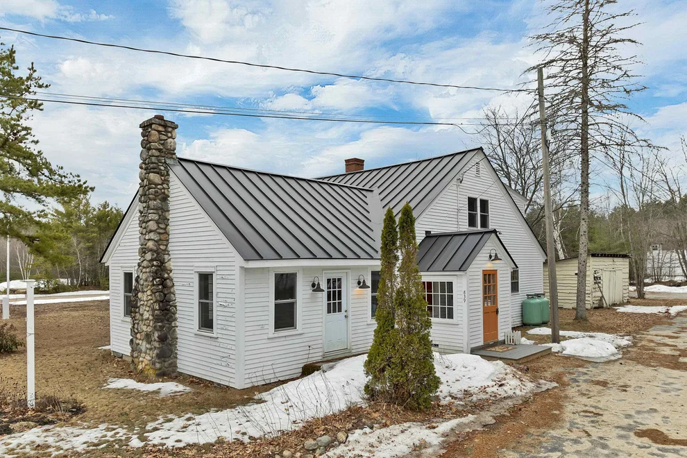 Unit for sale at 839 Route 16, Ossipee, NH 03864