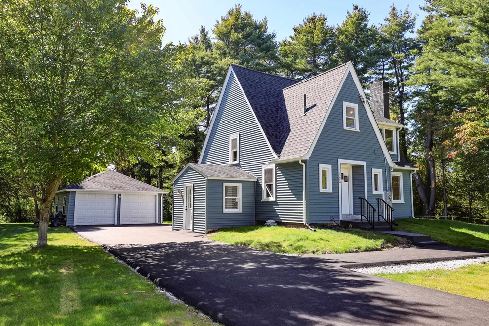 Unit for sale at 333 Cohas, Manchester, NH 03109