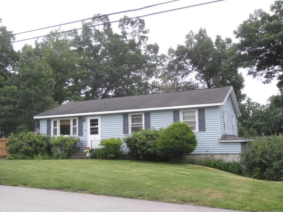Unit for sale at 50 St. James, Manchester, NH 03102