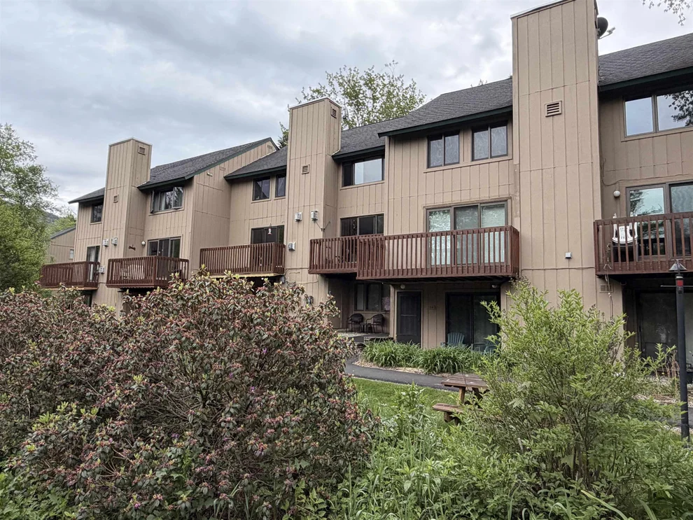 Unit for sale at 10 Chippewa, Waterville Valley, NH 03215