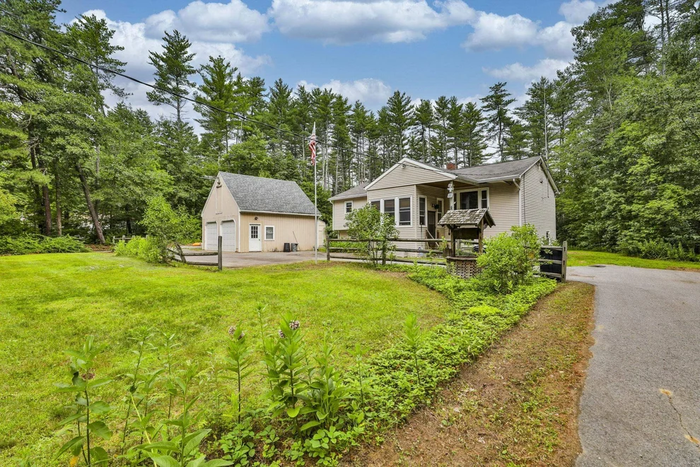 Unit for sale at 1 Martinson, Allenstown, NH 03275