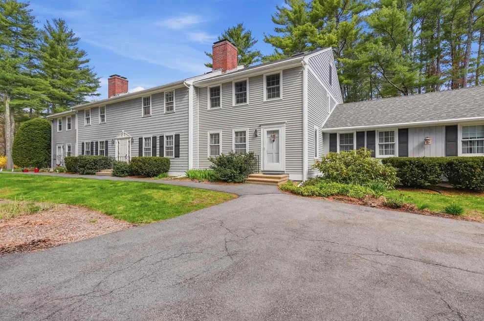 Unit for sale at 18 Boulder Brook, Exeter, NH 03833