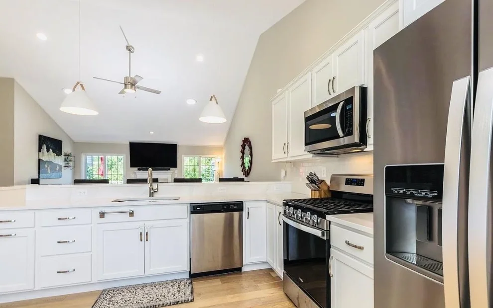 Unit for sale at 10A Cardinal, Epping, NH 03042