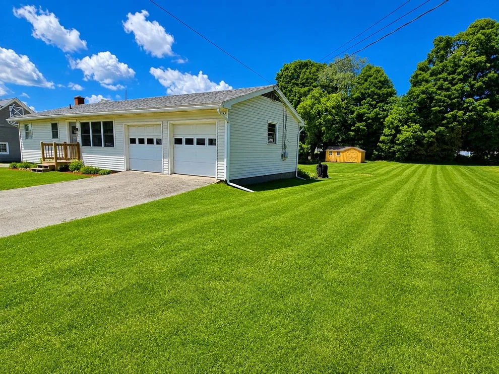 Unit for sale at 3174 US Route 5, Derby, VT 05829