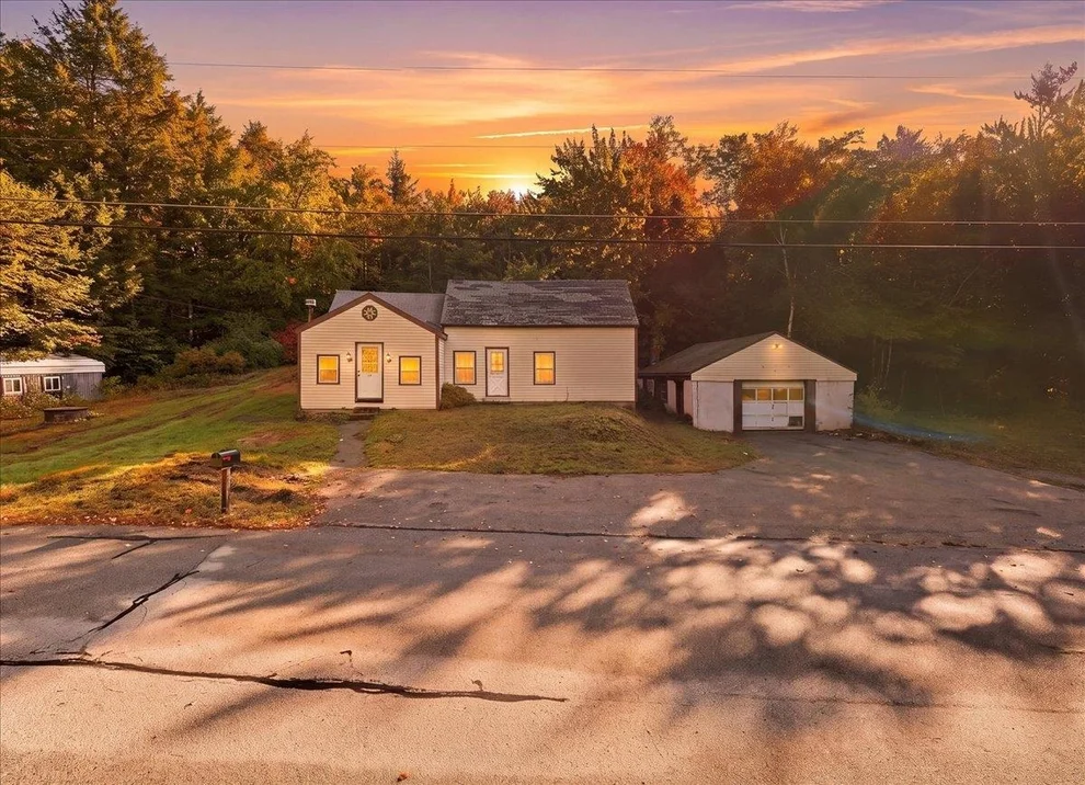Unit for sale at 82 Pleasant Pond, Francestown, NH 03043